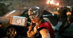 Marvel Star Natalie Portman Reveals She Actually Has a Thor Hammer