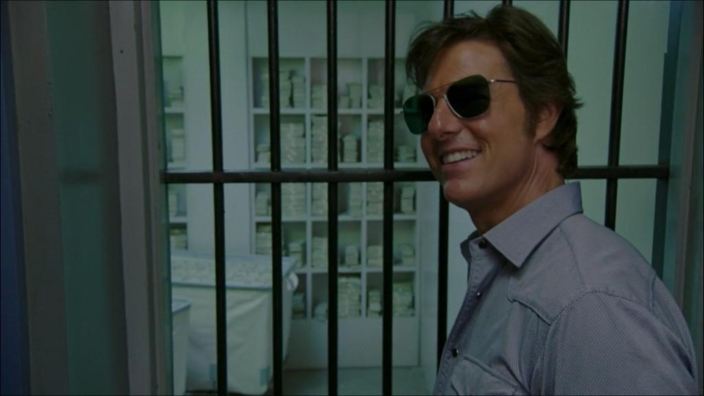 american-made-tom-cruise.jpg